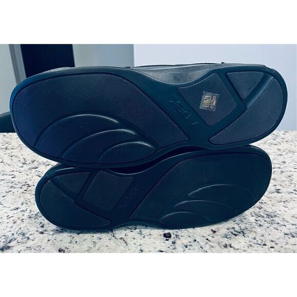 APEX LEGENDS Men's Biomechanical Single Strap Oxford Sneaker - Picture 6 of 9